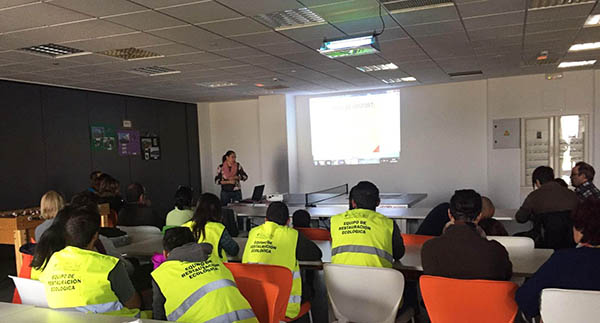 Plataforma Central Iberum celebra una Jornada Ambiental con los empleados de Urban, Toyota y los alumnos de la UCLM